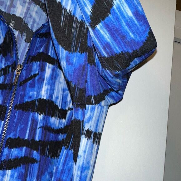 Chicos Zenergy Zipper Jacket Blue Black Pattern Size 2 (Large) EUC - Picture 5 of 13